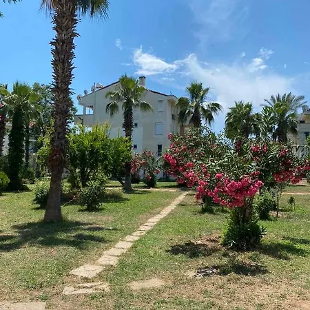Апартаменты Lara Antalya *